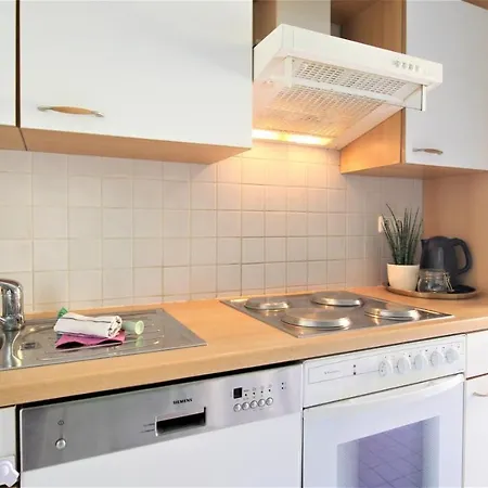 Homie Schiestlstrasse - Moderne Altbauapartments, Nahe Stadtzentrum & Weinberge דירה וירצבורג