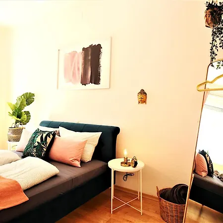 Homie Schiestlstrasse - Moderne Altbauapartments, Nahe Stadtzentrum & Weinberge 아파트