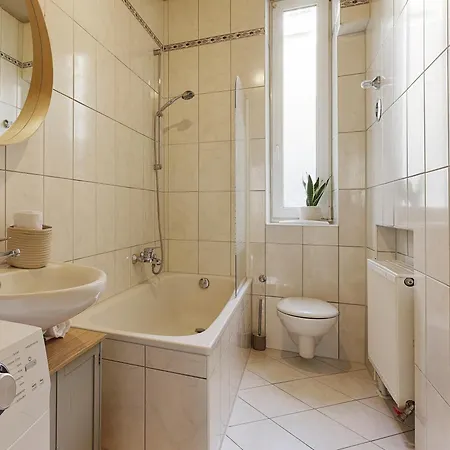 Homie Schiestlstrasse - Moderne Altbauapartments, Nahe Stadtzentrum & Weinberge *