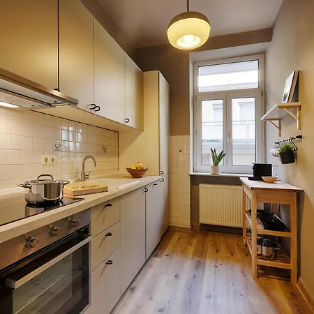 아파트 Homie Schiestlstrasse - Moderne Altbauapartments, Nahe Stadtzentrum & Weinberge