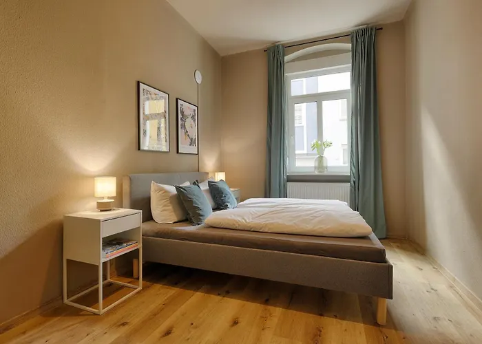 Homie Schiestlstrasse - Moderne Altbauapartments, Nahe Stadtzentrum & Weinberge *