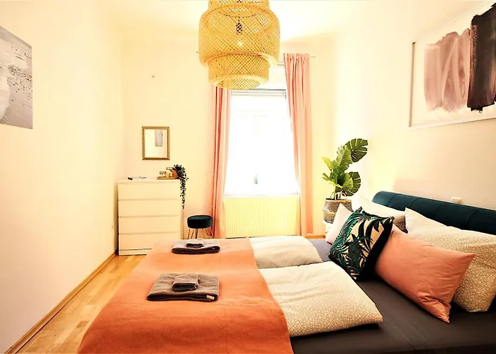 Homie Schiestlstrasse - Moderne Altbauapartments, Nahe Stadtzentrum & Weinberge Apartament Würzburg